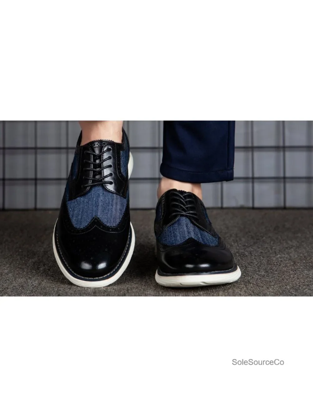 Men's Oxford Shoes Lace-Up Round Toe Lightweight Casual Dress